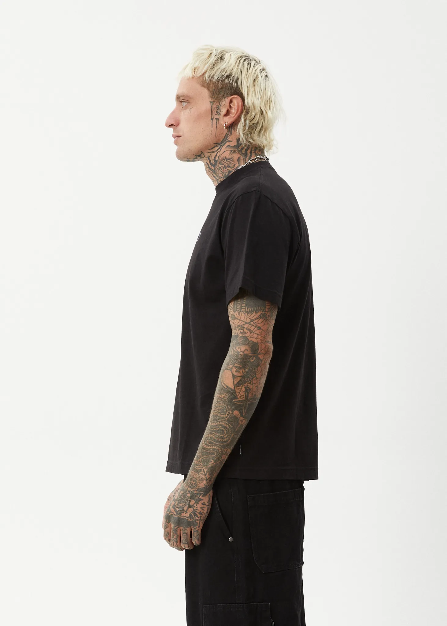 AFENDS Mens Thrown Out - Retro Fit Tee - Black