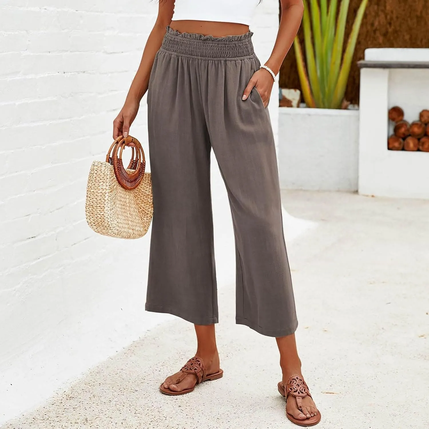 Mzkdieey Women's Linen Wide Leg Capri Pants Pull On Elastic Smock Waist Palazzo Trousers Loose Flowy Capris with Pockets